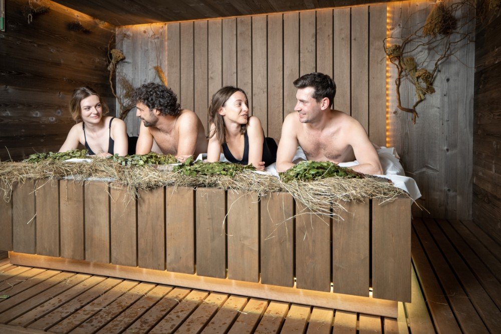 Sauna and Cold Plunge Couples Recovery